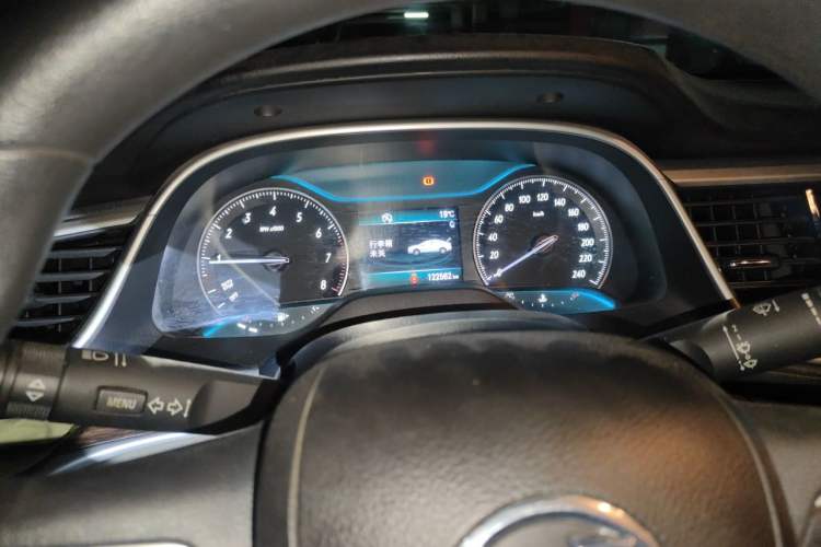 Used Buick GT 2015 15N Manual Luxury Version Instrument Cluster
