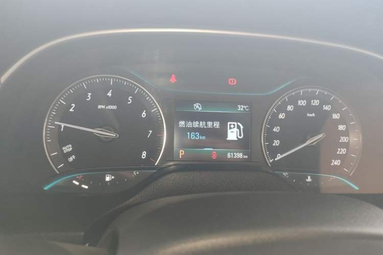 Used Buick GT 2015 15N Automatic Deluxe Edition Instrument Cluster