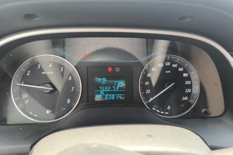Used Buick GT 2015 15N Automatic Entry-Level Trim Instrument Cluster