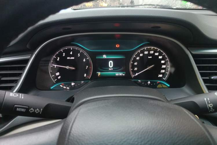 Used Buick GT 2015 15N Automatic Deluxe Edition Instrument Cluster