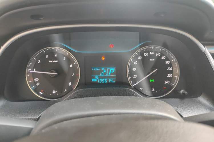Used Buick GT 2015 15N Automatic Entry-Level Trim Instrument Cluster