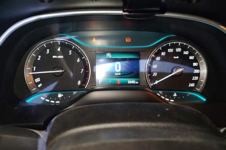 Used Buick GT 2015 15N Automatic Elite Version Instrument Cluster