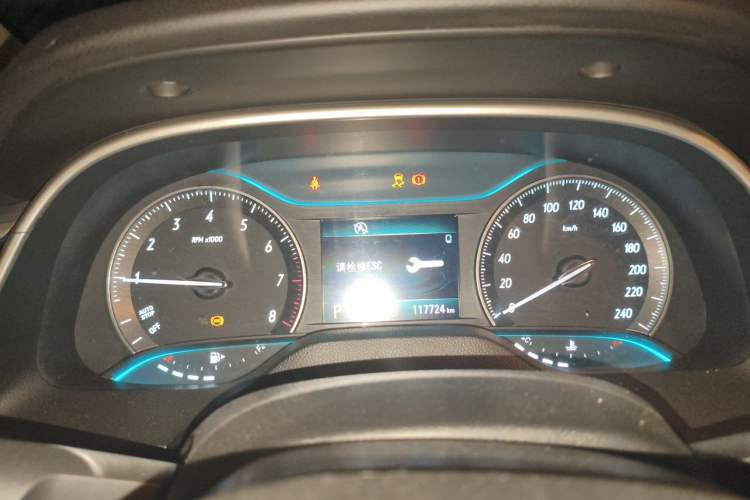 Used Buick GT 2015 15N Automatic Elite Version Instrument Cluster