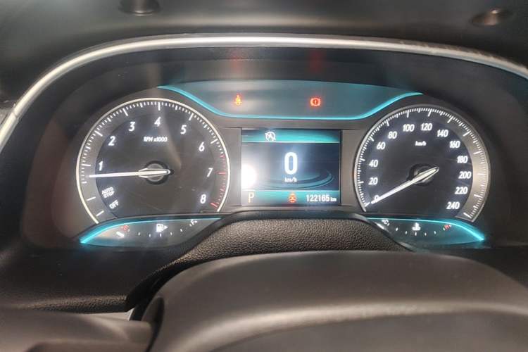 Used Buick GT 2015 15N Automatic Elite Version Instrument Cluster
