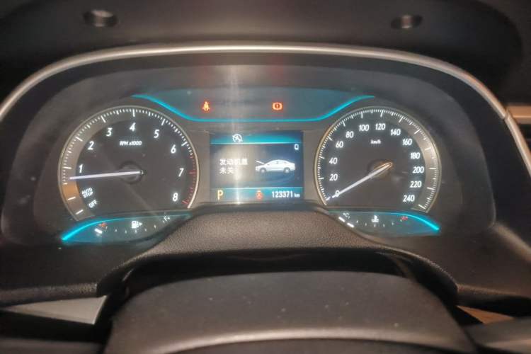 Used Buick GT 2015 15N Automatic Elite Version Instrument Cluster