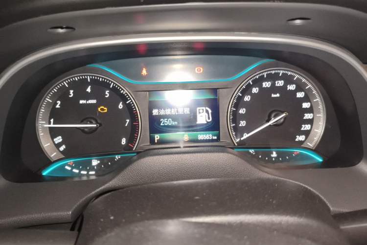Used Buick GT 2015 15N Automatic Elite Version Instrument Cluster