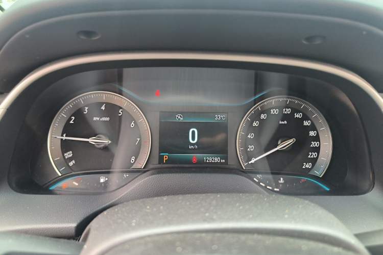 Used Buick GT 2015 15N Automatic Deluxe Edition Instrument Cluster