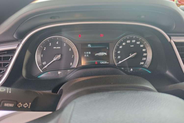 Used Buick GT 2015 18T Dual-Clutch Elite Model Instrument Cluster
