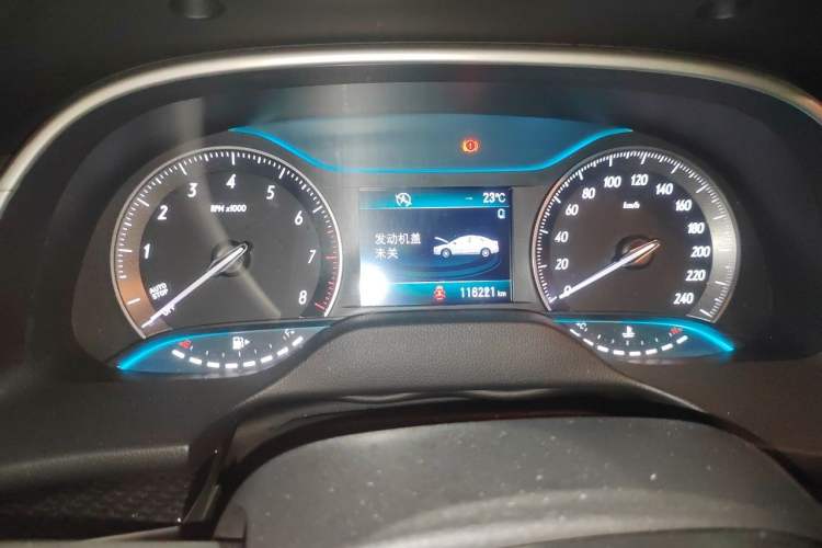 Used Buick GT 2015 18T Dual-Clutch Luxury Model Instrument Cluster