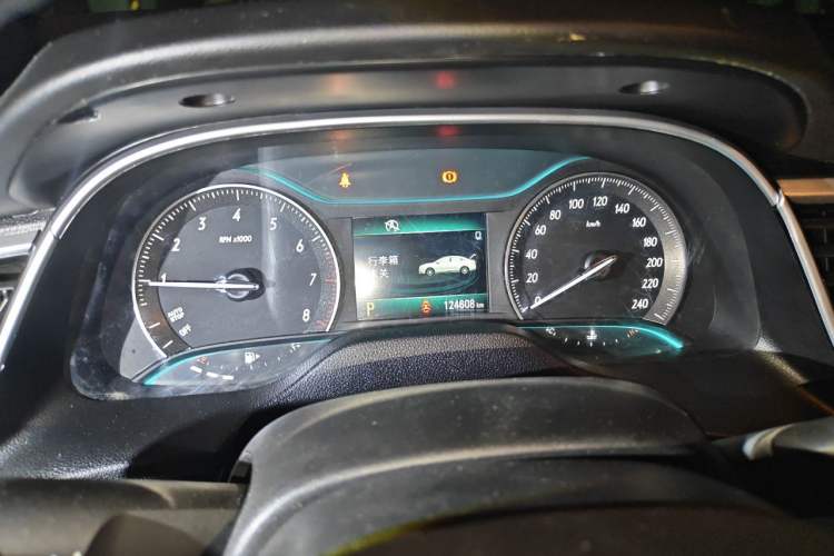 Used Buick GT 2015 15N Automatic Elite Version Instrument Cluster