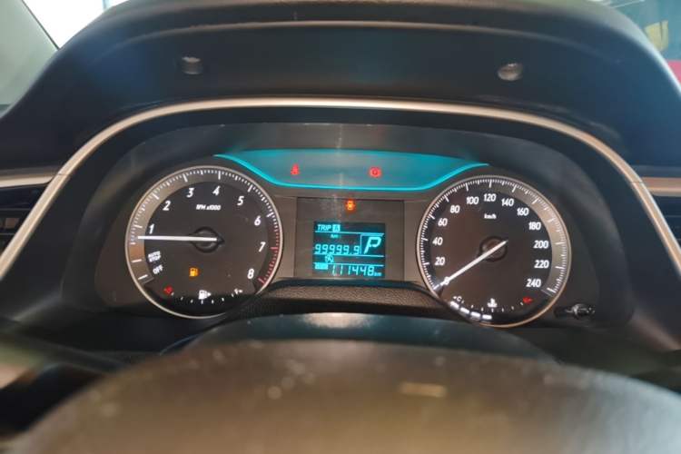 Used Buick GT 2015 15N Automatic Entry-Level Trim Instrument Cluster