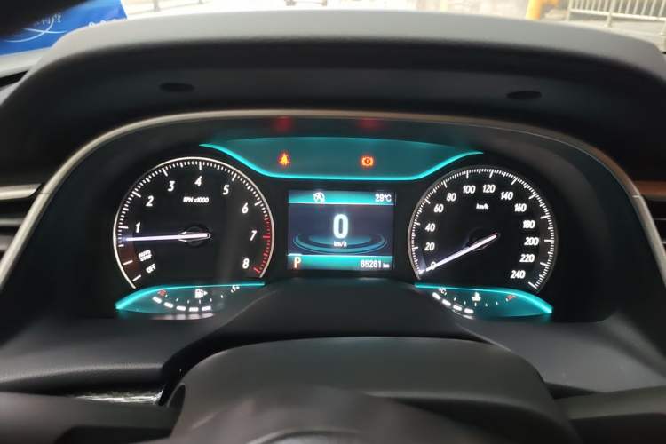 Used Buick GT 2015 15N Automatic Deluxe Edition Instrument Cluster