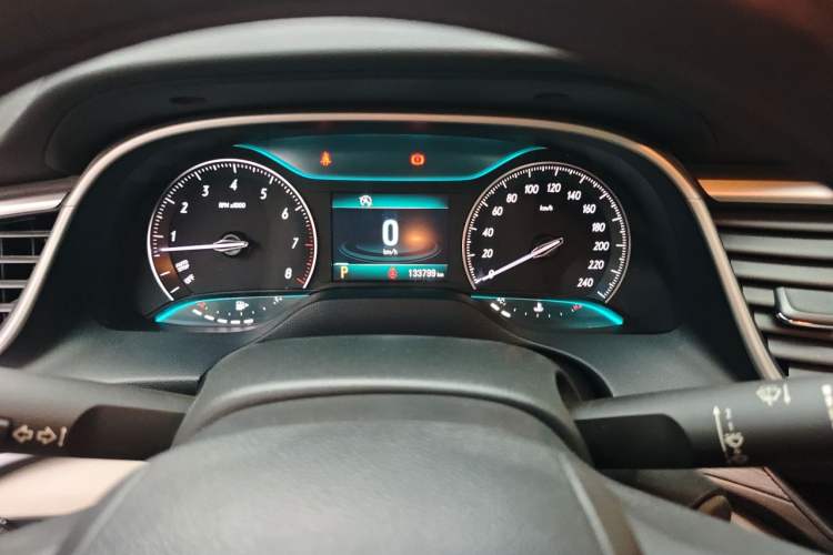 Used Buick GT 2015 15N Automatic Elite Version Instrument Cluster