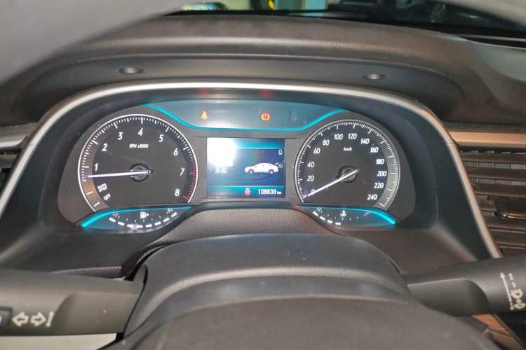 Used Buick GT 2015 15N Manual Elite Edition Instrument Cluster