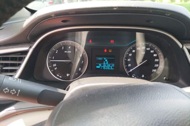 Used Buick GT 2015 15N Manual Entry-Level Trim Instrument Cluster