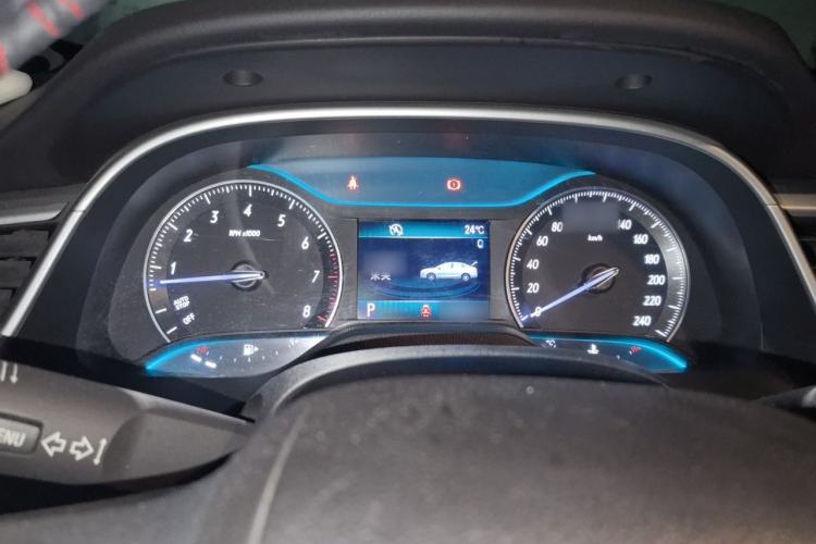 Used Buick GT 2015 15N Automatic Deluxe Edition Instrument Cluster