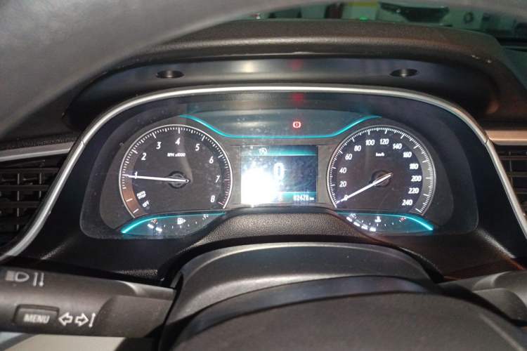Used Buick GT 2015 15N Automatic Elite Version Instrument Cluster