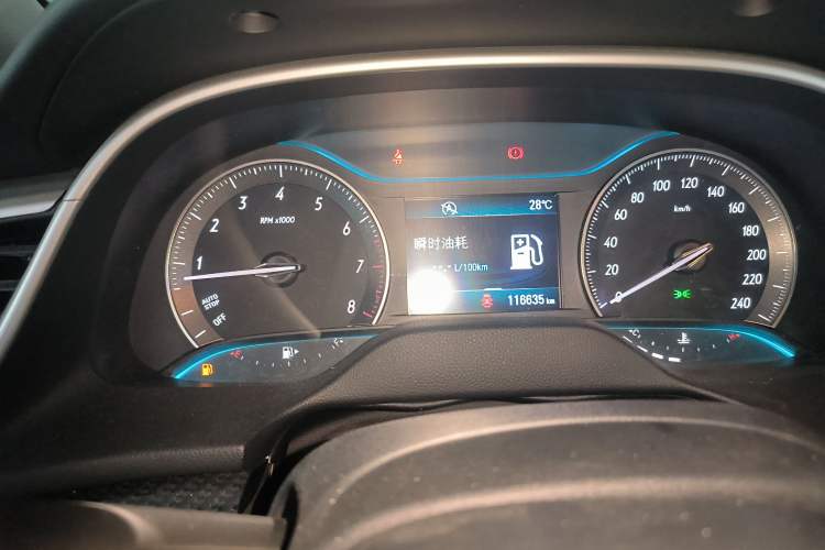 Used Buick GT 2015 15N Automatic Deluxe Edition Instrument Cluster