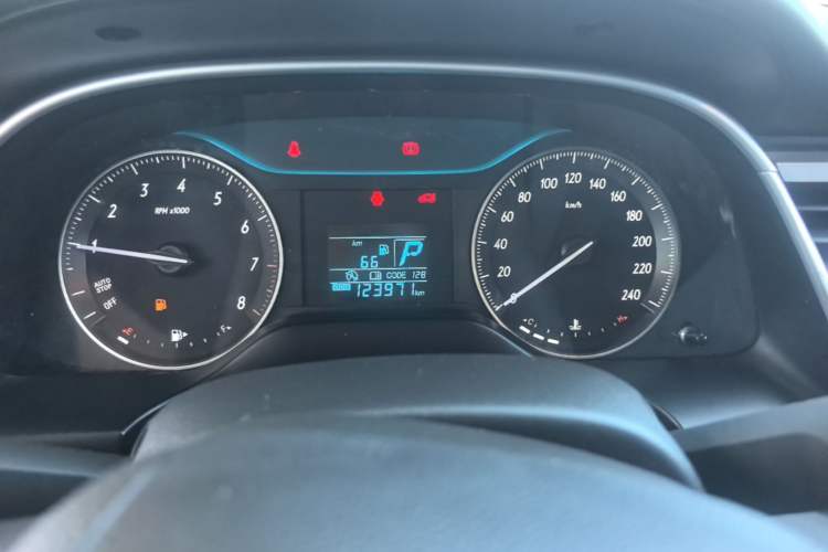 Used Buick GT 2015 15N Automatic Entry-Level Trim Instrument Cluster