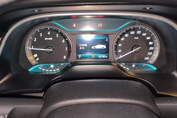 Used Buick GT 2015 15N Automatic Elite Version Instrument Cluster