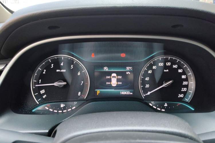 Used Buick GT 2015 15N Automatic Deluxe Edition Instrument Cluster