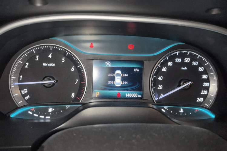 Used Buick GT 2015 15N Automatic Elite Version Instrument Cluster