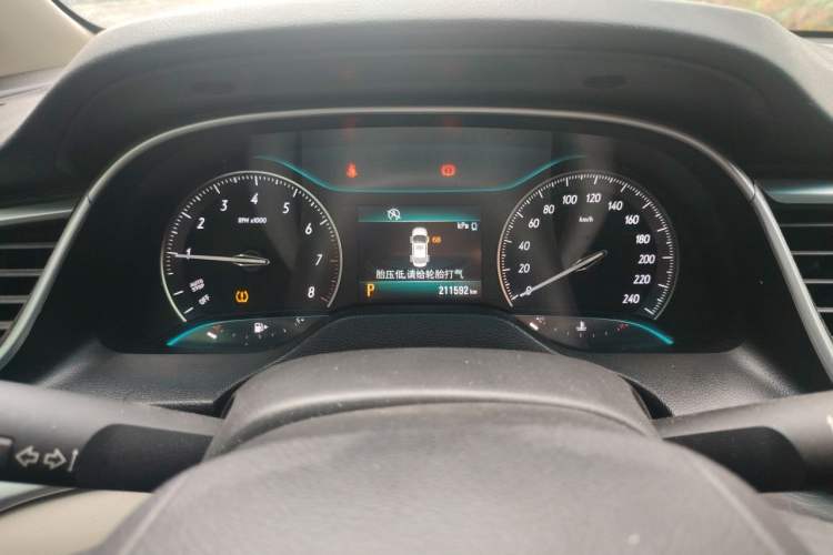Used Buick GT 2015 18T Dual-Clutch Elite Model Instrument Cluster