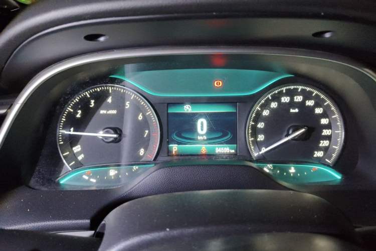 Used Buick GT 2015 15N Automatic Elite Version Instrument Cluster