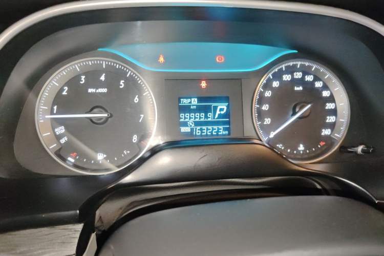 Used Buick GT 2015 15N Automatic Entry-Level Trim Instrument Cluster
