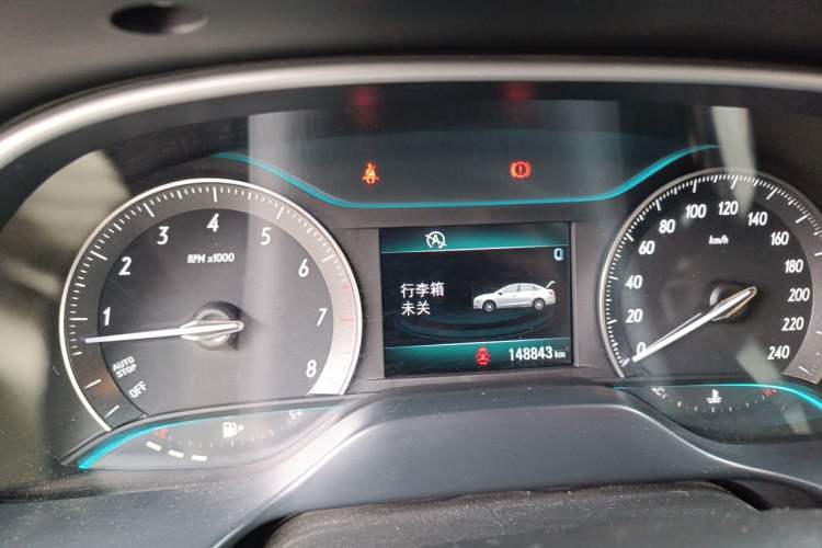 Used Buick GT 2015 15N Manual Elite Edition Instrument Cluster