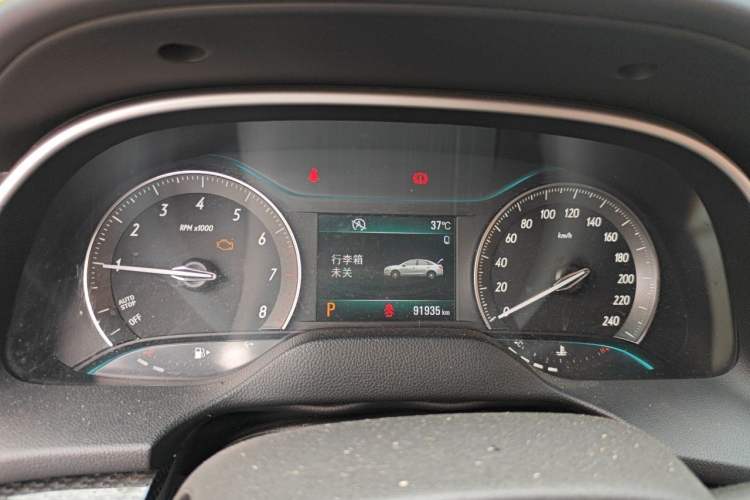 Used Buick GT 2015 15N Automatic Deluxe Edition Instrument Cluster