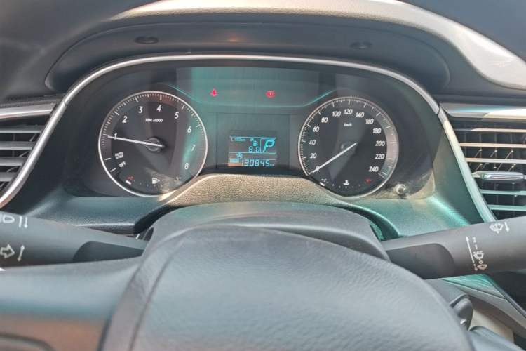 Used Buick GT 2015 15N Automatic Entry-Level Trim Instrument Cluster