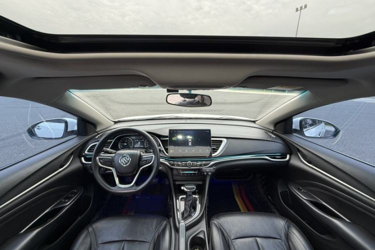 Used Buick GT 2015 18T Dual-Clutch Luxury Model Interior 2