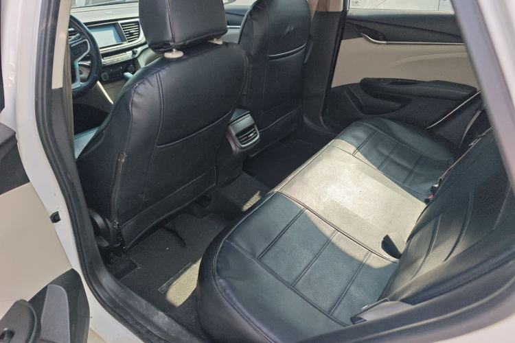 Used Buick GT 2015 15N Automatic Elite Version Interior 2