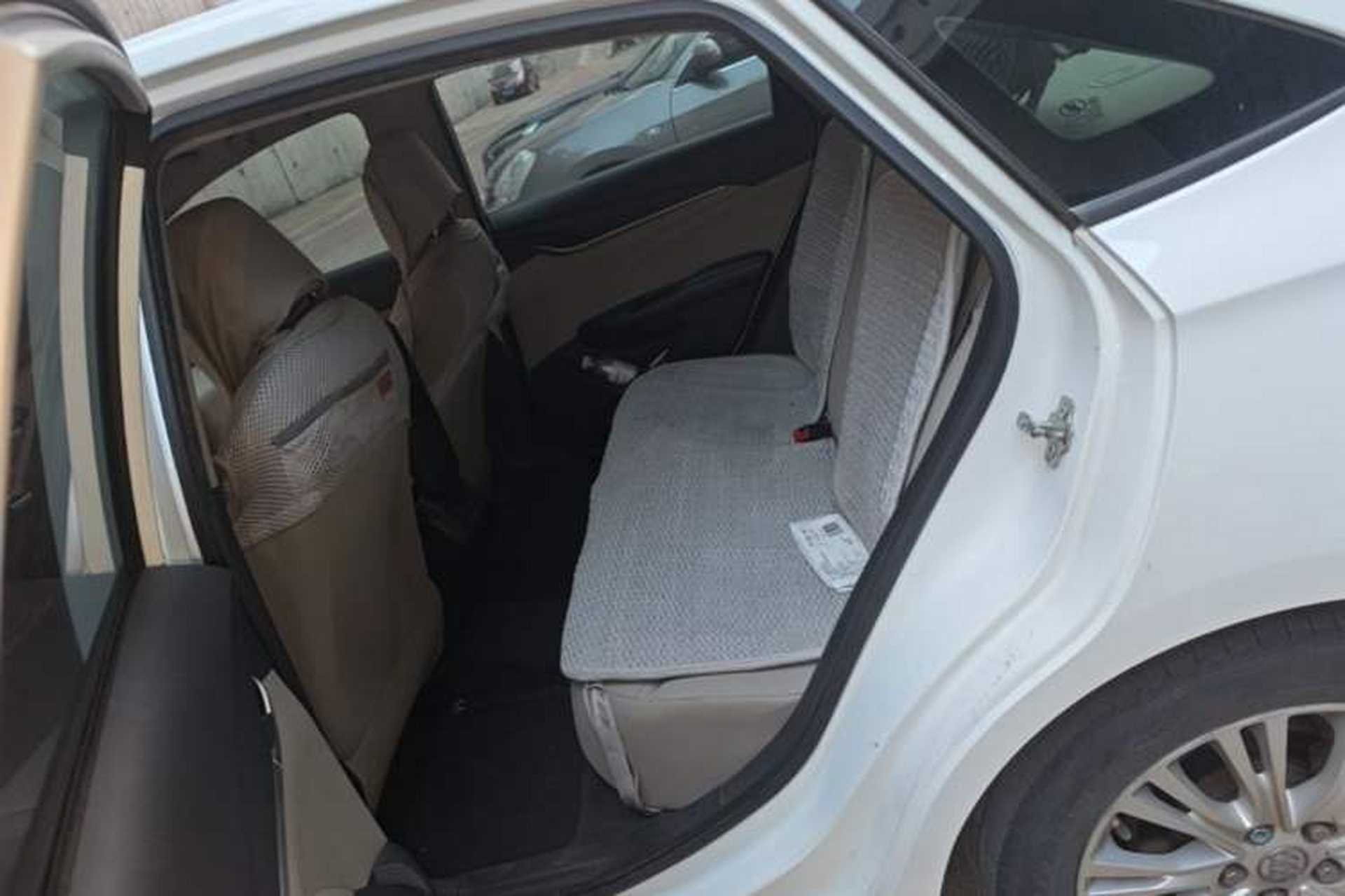 Used Buick GT 2015 15N Automatic Elite Version Interior 4
