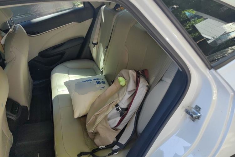 Used Buick GT 2015 15N Automatic Elite Version Interior 4