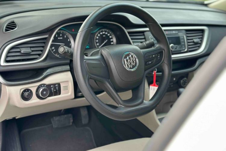 Used Buick GT 2015 15N Automatic Entry-Level Trim Interior 6