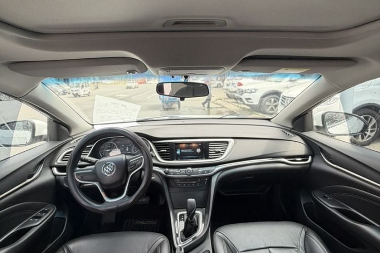 Used Buick GT 2015 15N Automatic Deluxe Edition Interior 9