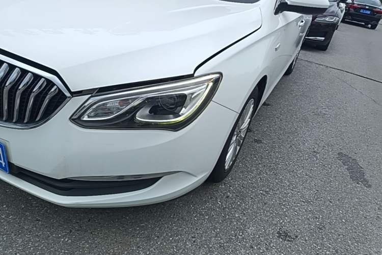 Used Buick GT 2015 15N Automatic Elite Version Left Front Headlight