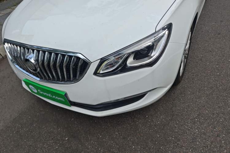 Used Buick GT 2015 15N Automatic Deluxe Edition Left Front Headlight
