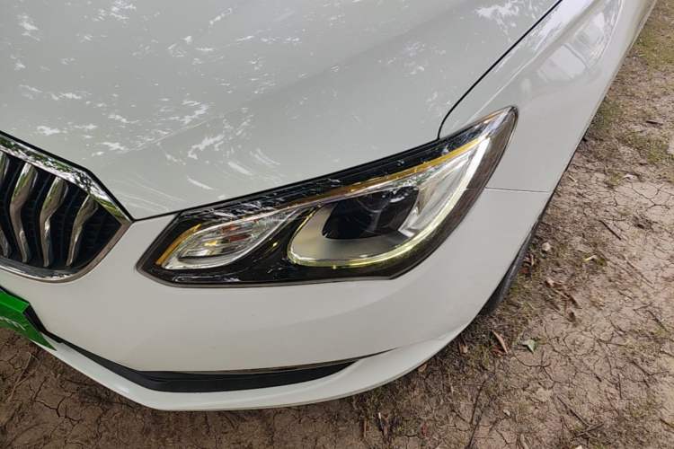 Used Buick GT 2015 15N Automatic Deluxe Edition Left Front Headlight