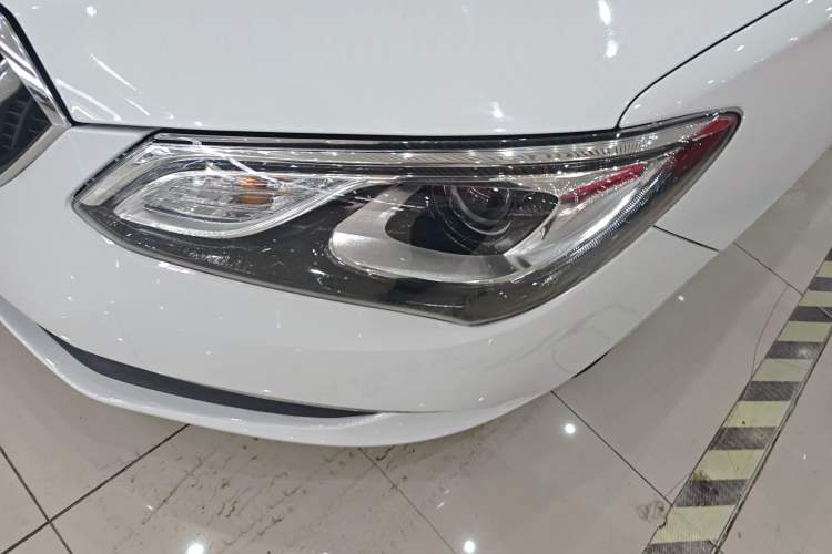 Used Buick GT 2015 15N Automatic Elite Version Left Front Headlight