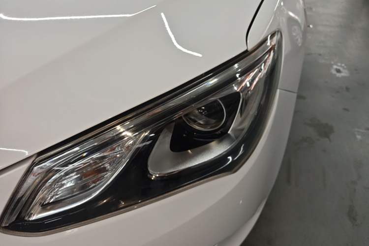 Used Buick GT 2015 15N Automatic Elite Version Left Front Headlight
