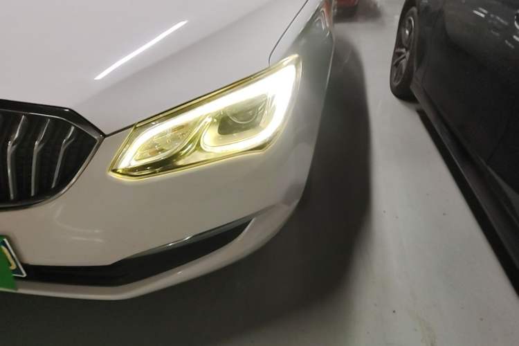 Used Buick GT 2015 15N Automatic Elite Version Left Front Headlight