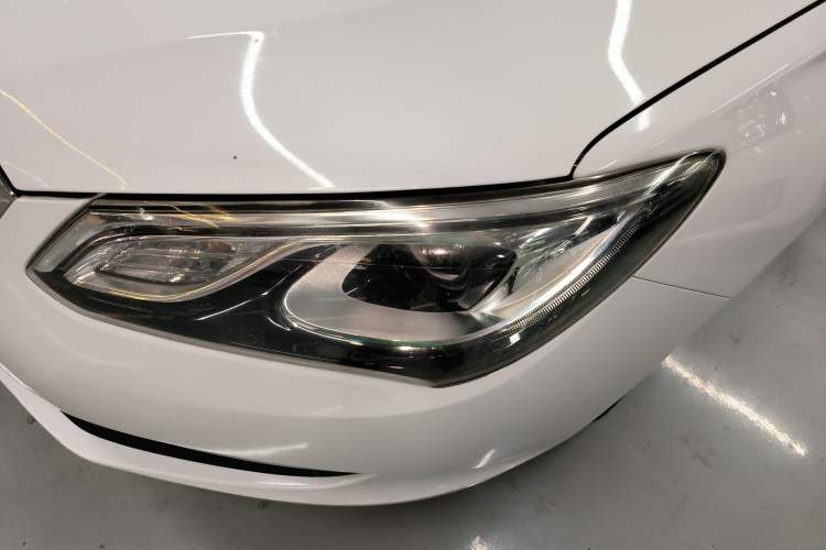 Used Buick GT 2015 15N Manual Elite Edition Left Front Headlight