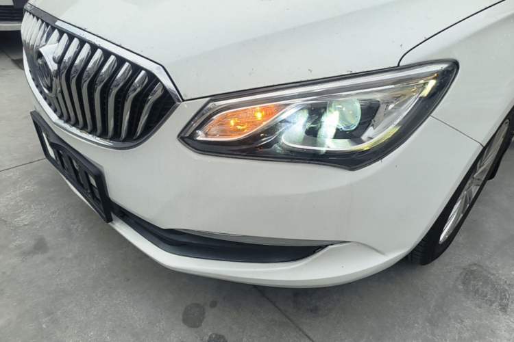 Used Buick GT 2015 15N Automatic Elite Version Left Front Headlight