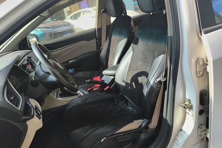 Used Buick GT 2015 15N Automatic Elite Version Left Front Seat