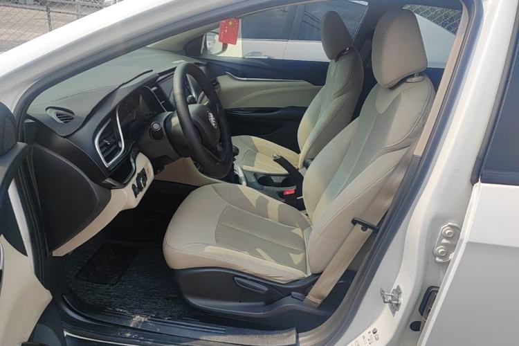 Used Buick GT 2015 15N Manual Entry-Level Trim Left Front Seat