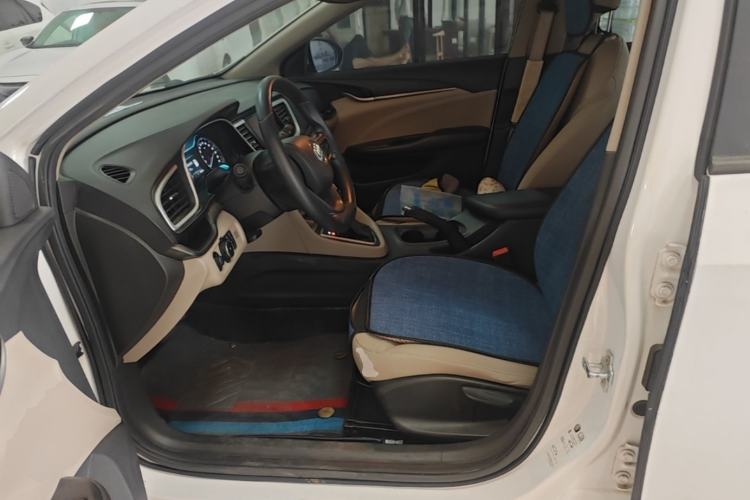 Used Buick GT 2015 15N Automatic Elite Version Left Front Seat