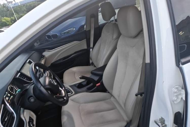 Used Buick GT 2015 15N Automatic Deluxe Edition Left Front Seat